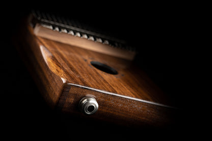 ORTEGA Lizard Serie Kalimba 17 Töne - Solid Acacia