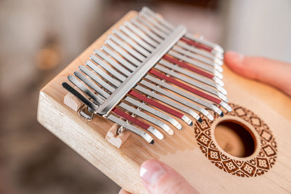 Meinl Sonic Energy Soundhole Pickup Kalimba - 17 Töne / Ahorn