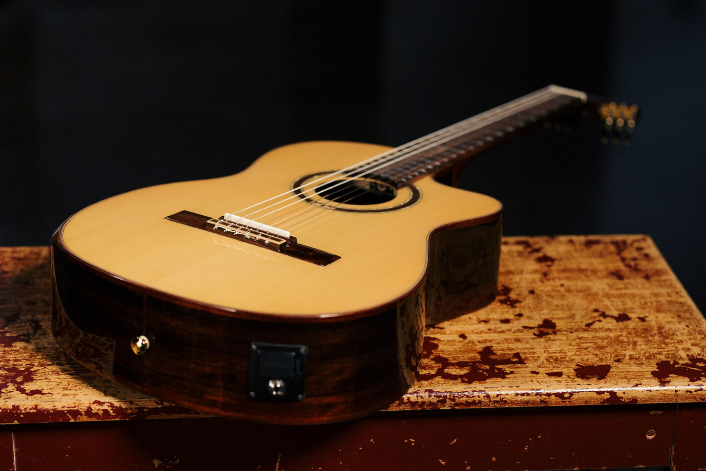 ORTEGA The Privat Room 4/4 Konzertgitarre 6-string - Natur + Gigbag