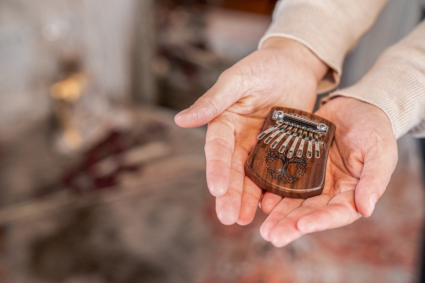 Meinl Sonic Energy Solid "Tree of Life" Mini Kalimba - 8 Töne / Schwarzes Walnussholz