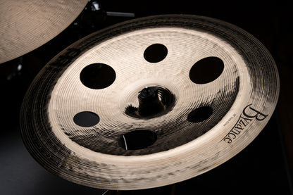 MEINL Cymbals Byzance Brilliant Trash China - 18"