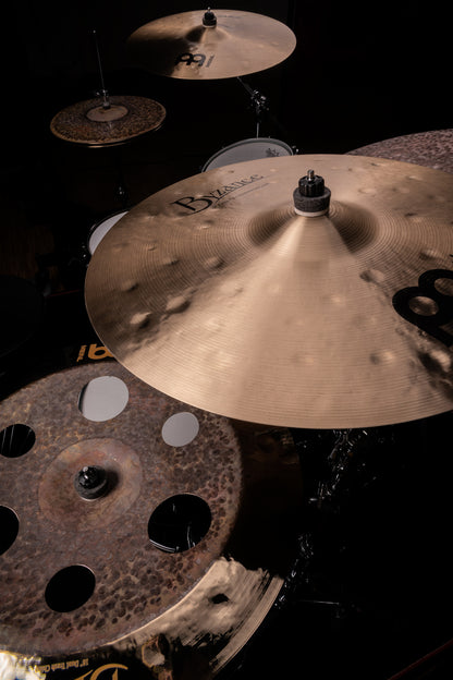 MEINL Cymbals Byzance Traditional Extra Thin Hammered Crash - 19"