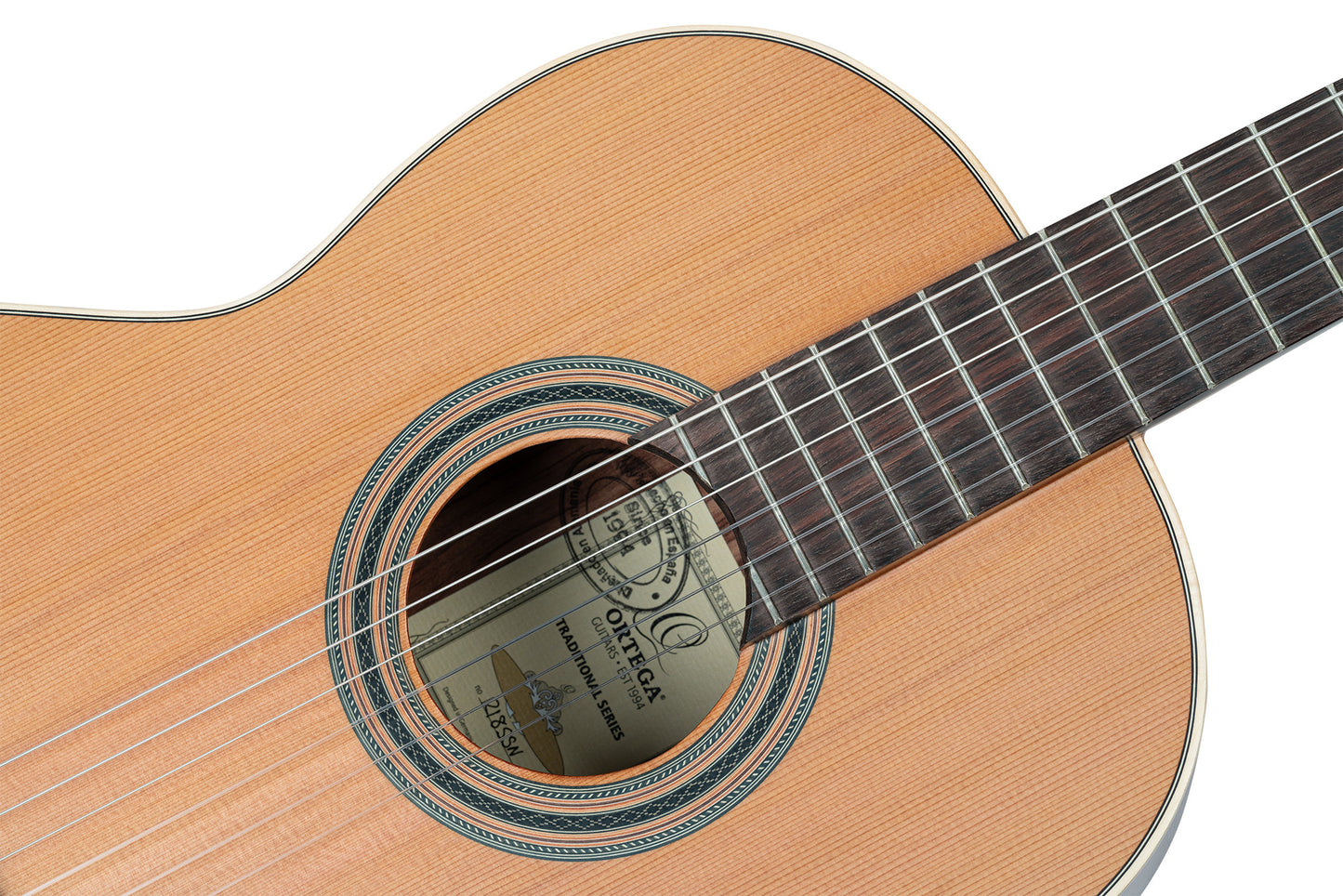 ORTEGA Traditional Series 4/4 Nylon String Guitar 6-String - Satin + Pro Gig Bag