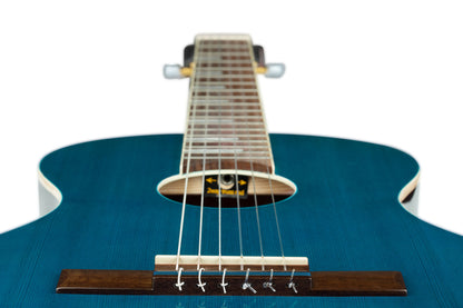 ORTEGA Ranger Series 4/4 Konzertgitarre 6-String - Ozeanblau + Gigbag