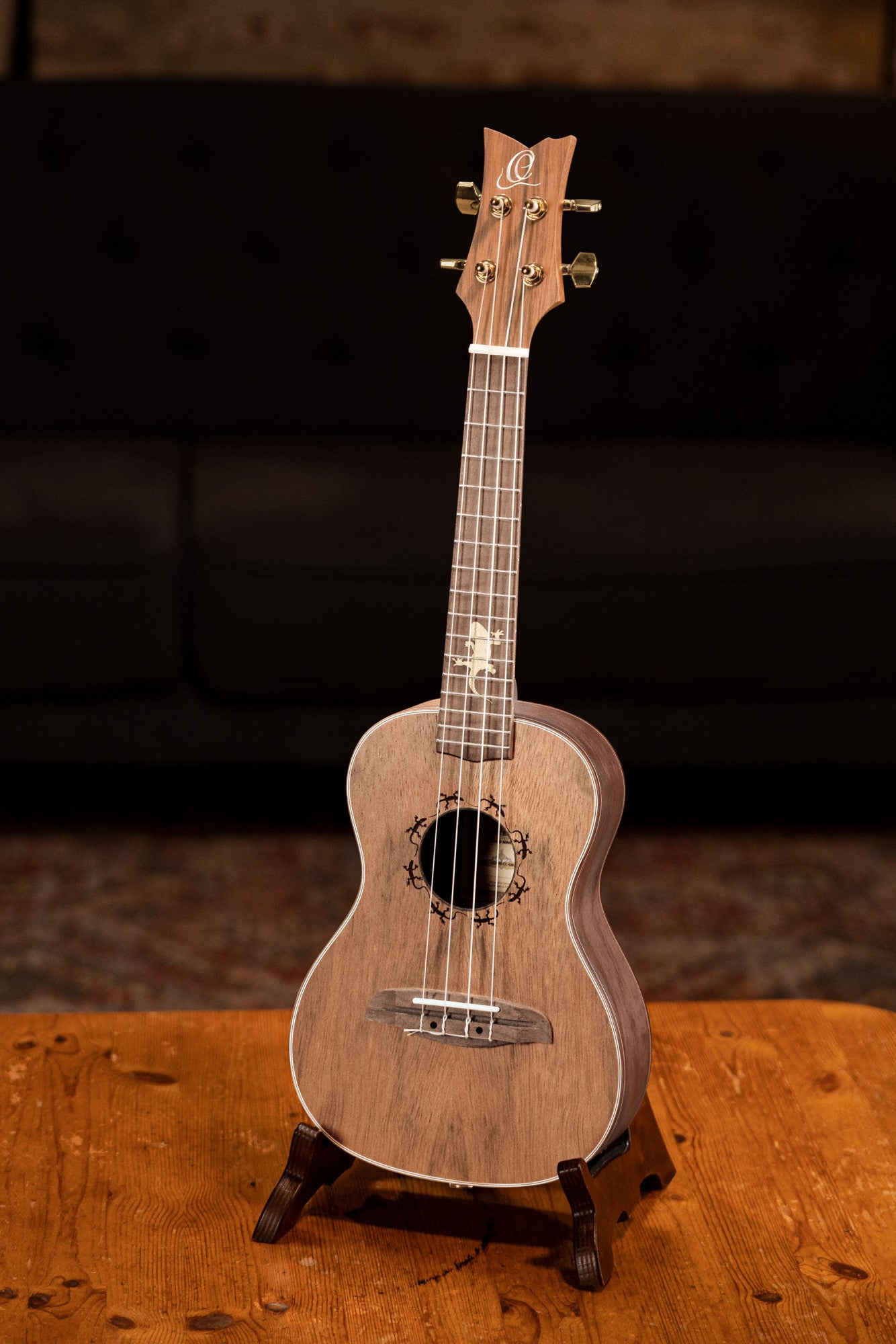 ORTEGA Lizard Serie Konzert Ukulele 4 String Lefty - Paldao Natural + Bag