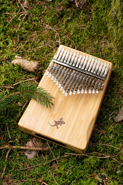 ORTEGA Lizard Series Kalimba 17 Keys - Solid Bamboo