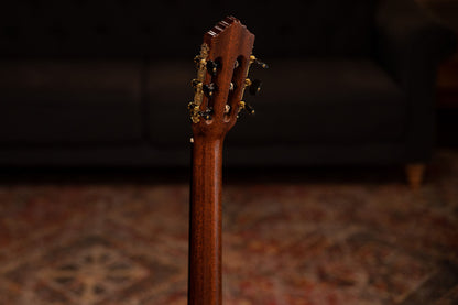 ORTEGA Performer Series 4/4 Konzertgitarre 6-String - Natural + Gigbag