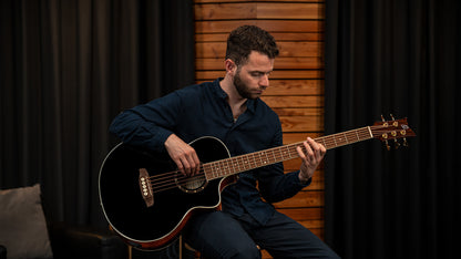 ORTEGA Deep Series 8 Acoustic Bass 5 String