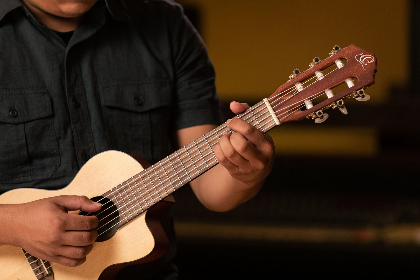 ORTEGA Mini Travel Series 1/8 Guitar 6-String - Natural