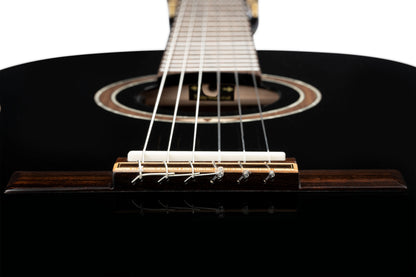 ORTEGA Performer Series 4/4 Konzertgitarre 6-String - Black + Gig Bag