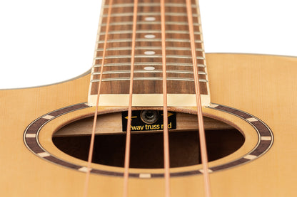 ORTEGA Deep Series Acoustic Bass 4-String Lefty - Medium Scale