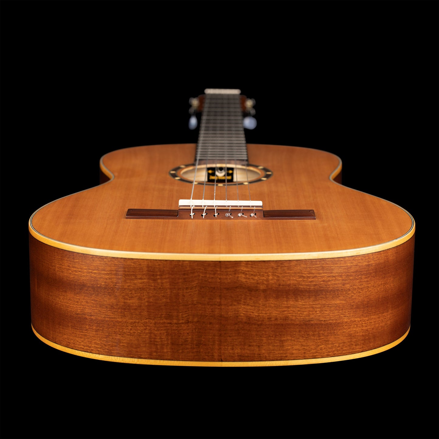 ORTEGA Family Series 4/4 Classical Slim Neck Guitar 6 String - Cedar / Mahogany Natural + Gigbag