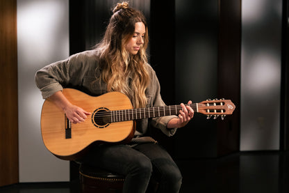ORTEGA Family Series 4/4 Classical Slim Neck Guitar 6 String - Mahogany Natural + Gigbag