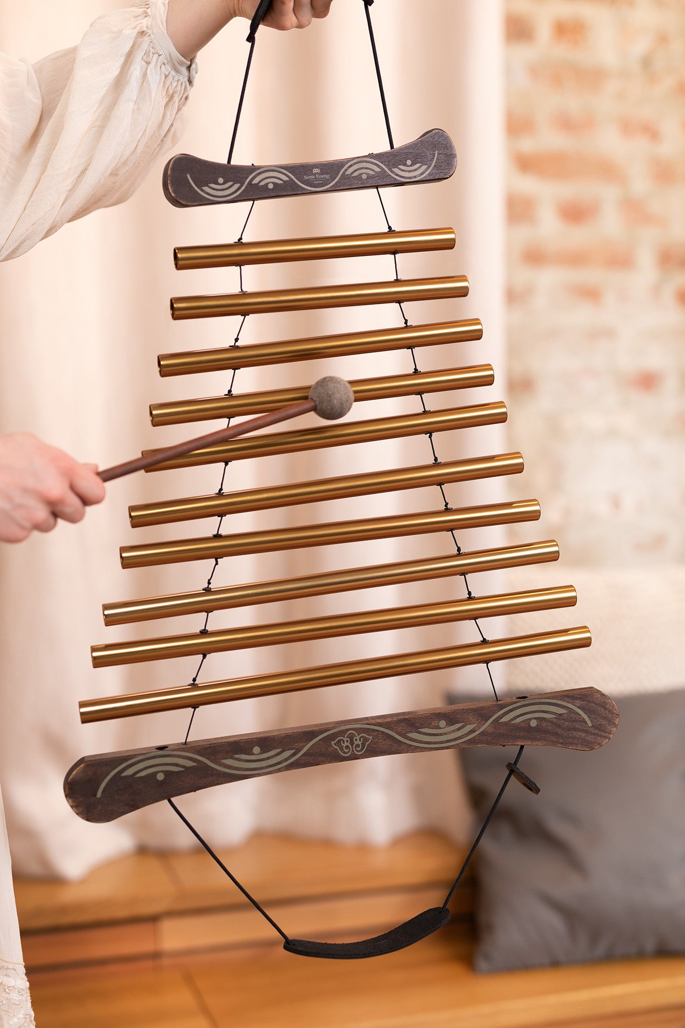 Meinl Sonic Energy Meditation Flow Chime 35"/88 cm - 440 Hz/10 Töne/D Dur - Bronze