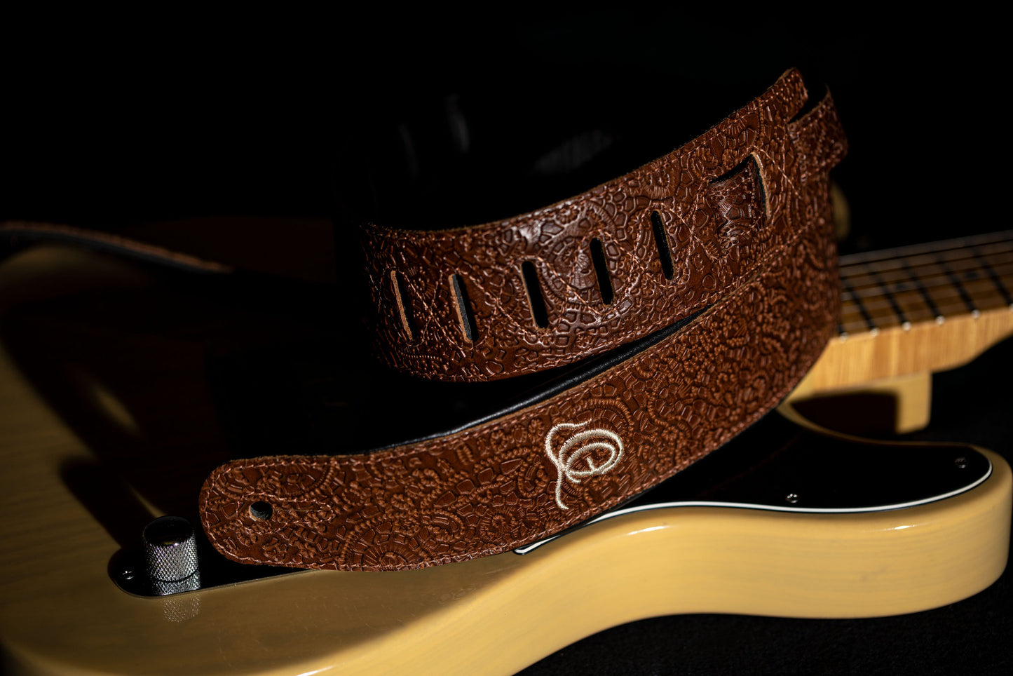 ORTEGA Echtledergitarrengurt - Byzantine Brown