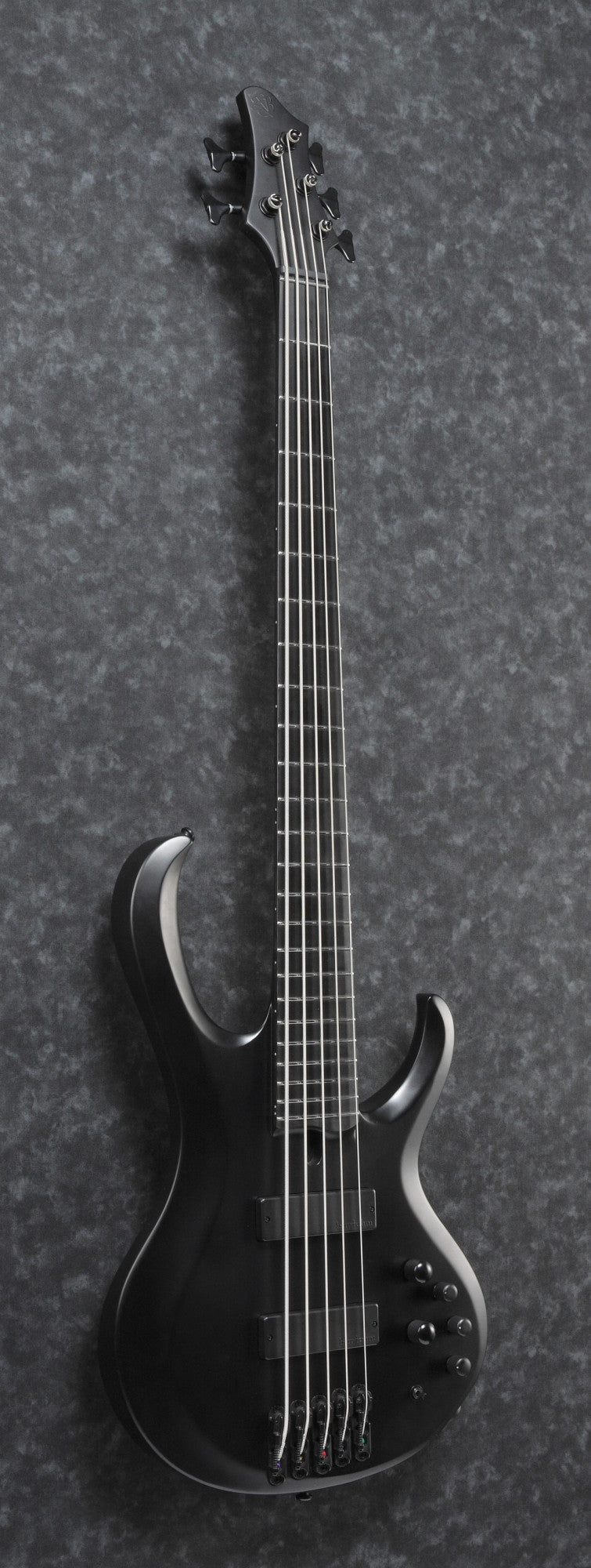 IBANEZ Iron Label BTB Electric Bass 5-String - Black Flat