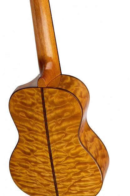ORTEGA Elite Serie Konzert Ukulele 4 String - Quilted Maple Natural + Bag