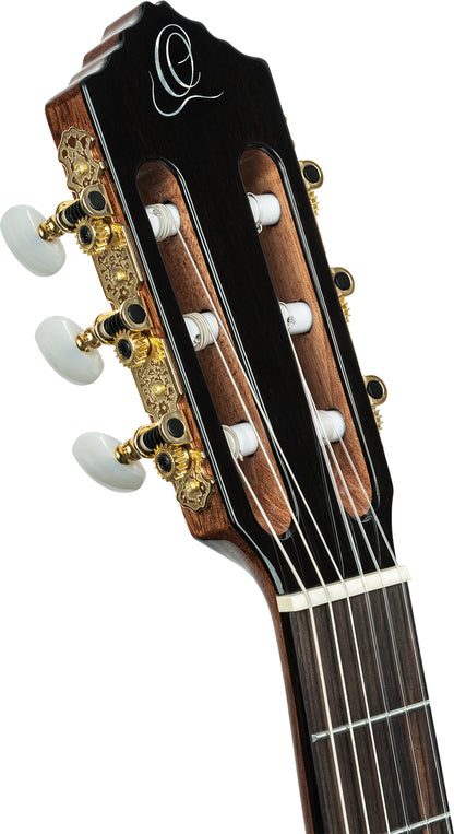 ORTEGA Performer Series 4/4 Konzertgitarre 6-String - Natural + Gigbag