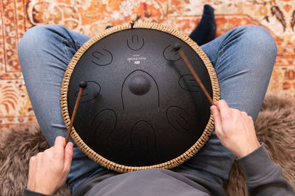 MEINL Sonic Energy Octave Steel Tongue Drum 16" - D Kurd/9 Notes/44 Hz - Black