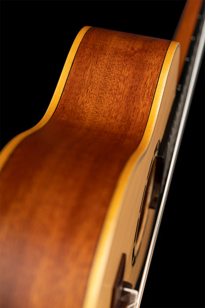 ORTEGA Family Series 1/4 Konzertgitarre 6 String - Mahagoni Natur + Bag