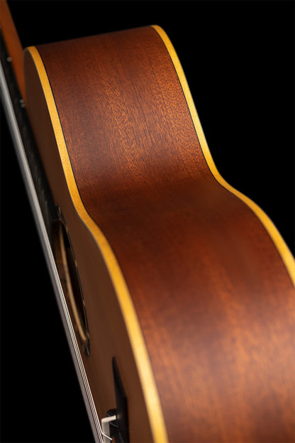 ORTEGA Family Series 7/8 Konzertgitarre 6 String Lefty - Zeder / Mahagoni Natur + Bag