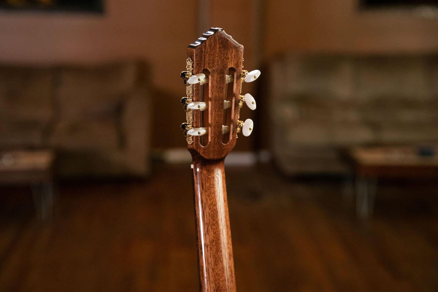 ORTEGA Performer Series 4/4 Konzertgitarre 6-String - Natural + Gigbag