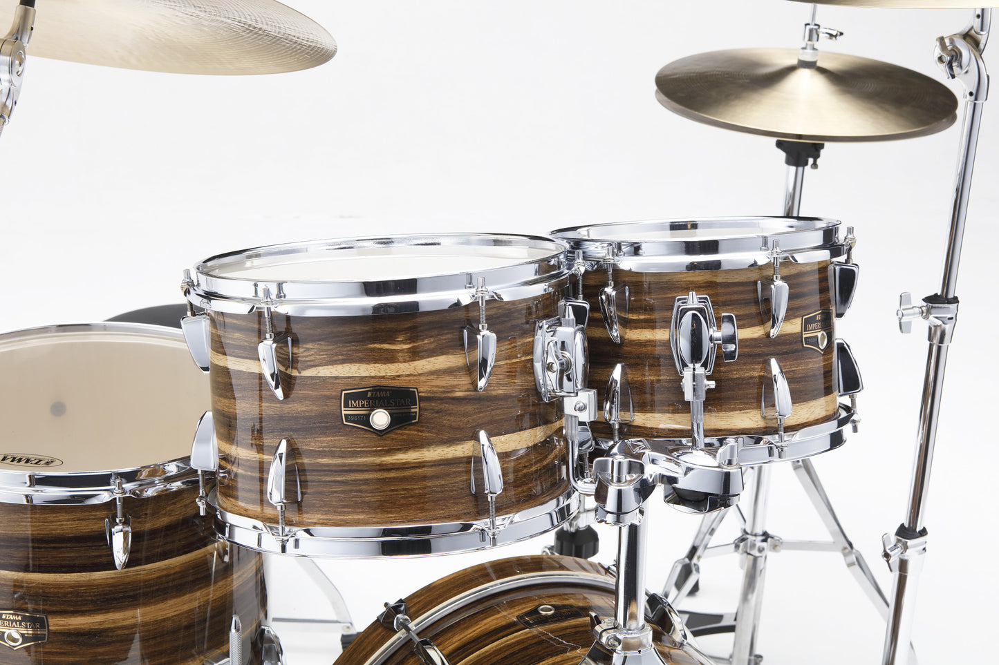 TAMA Imperialstar Drum Set 6 teilig - Coffee Teak Wrap/Chrom HW + MEINL Cymbals HCS Cymbal Kit/Stage Master Double-Braced Hardware Kit