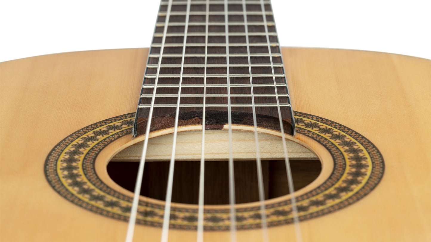 ORTEGA Picker´s Pack 4/4 Nylon String Guitar 6-String -Beginner Set