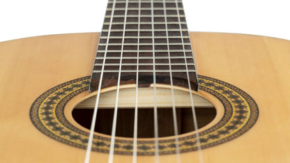 ORTEGA Picker´s Pack 4/4 Nylon String Guitar 6-String -Beginner Set