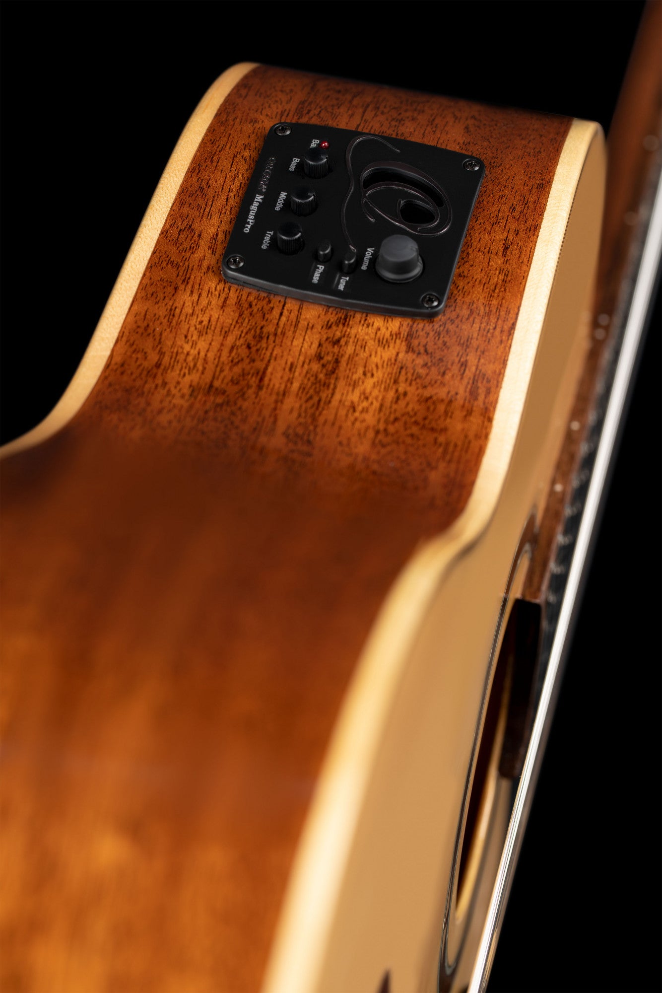 ORTEGA Performer Series 4/4 Classical Guitar 6-String - Natural + Gig Bag