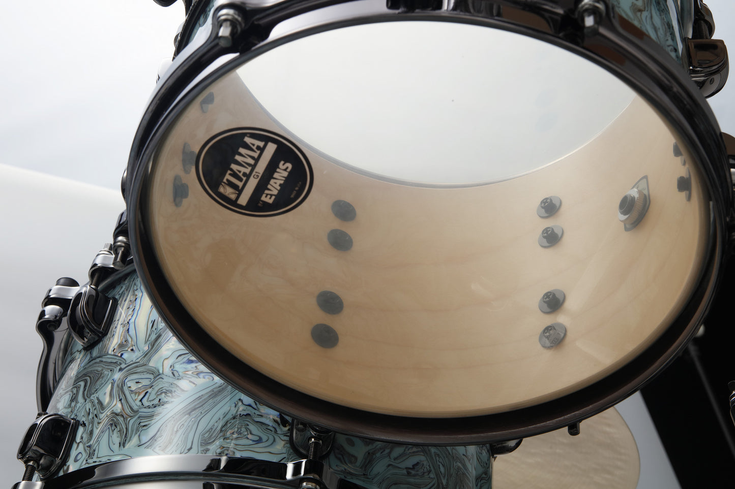 TAMA Starclassic Maple Duracover Wrap Shell Kit 4 pcs - Sky Blue Swirl/Black Nickel HW