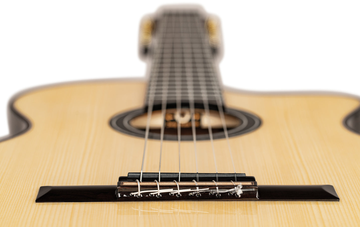 ORTEGA The Private Room 4/4 Konzertgitarre 6-String + Gigbag