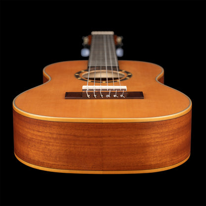ORTEGA Family Series 1/4 Konzertgitarre 6 String - Zeder / Mahagoni Natur + Bag