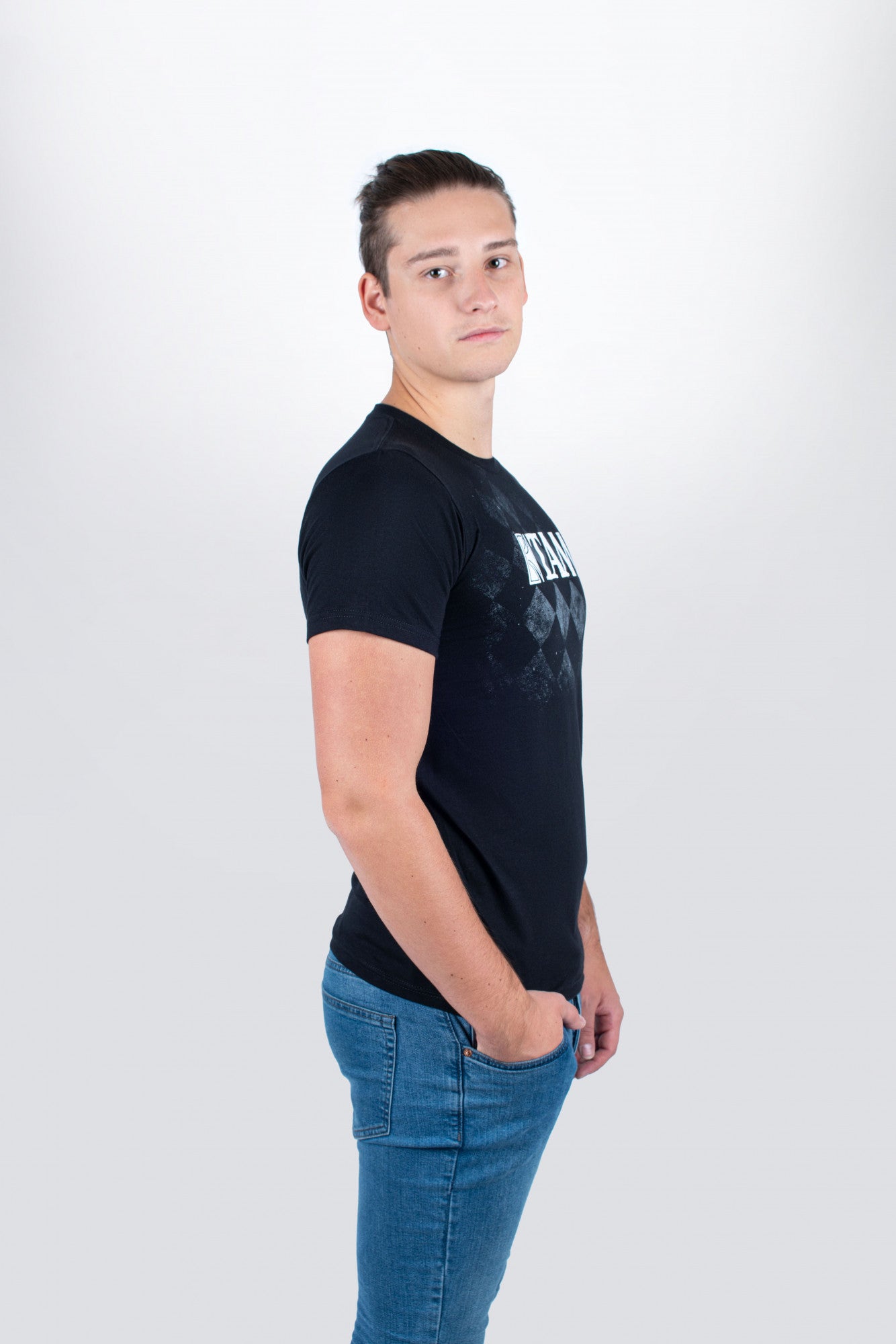 TAMA T-Shirt in schwarz mit Checkered Tee Print