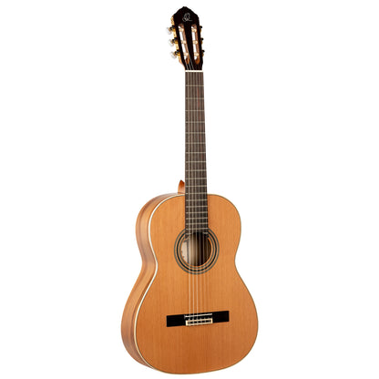 ORTEGA Traditional Series 4/4 Nylon String Guitar 6-String + Pro Gigbag