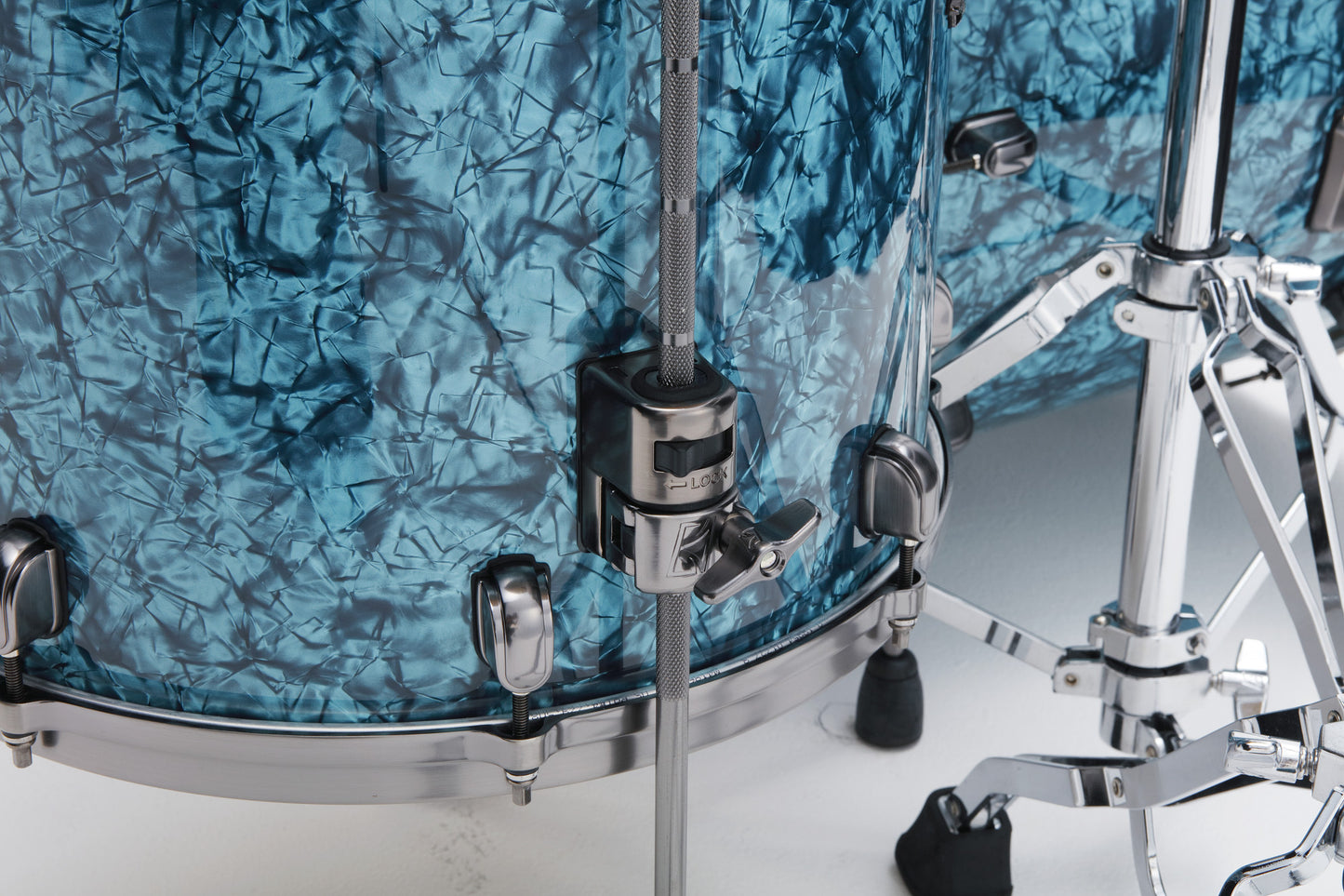 TAMA Starclassic Maple Duracover Wrap Floor Tom 16" x 14" - Turquoise Pearl/Smoked Black Nickel HW