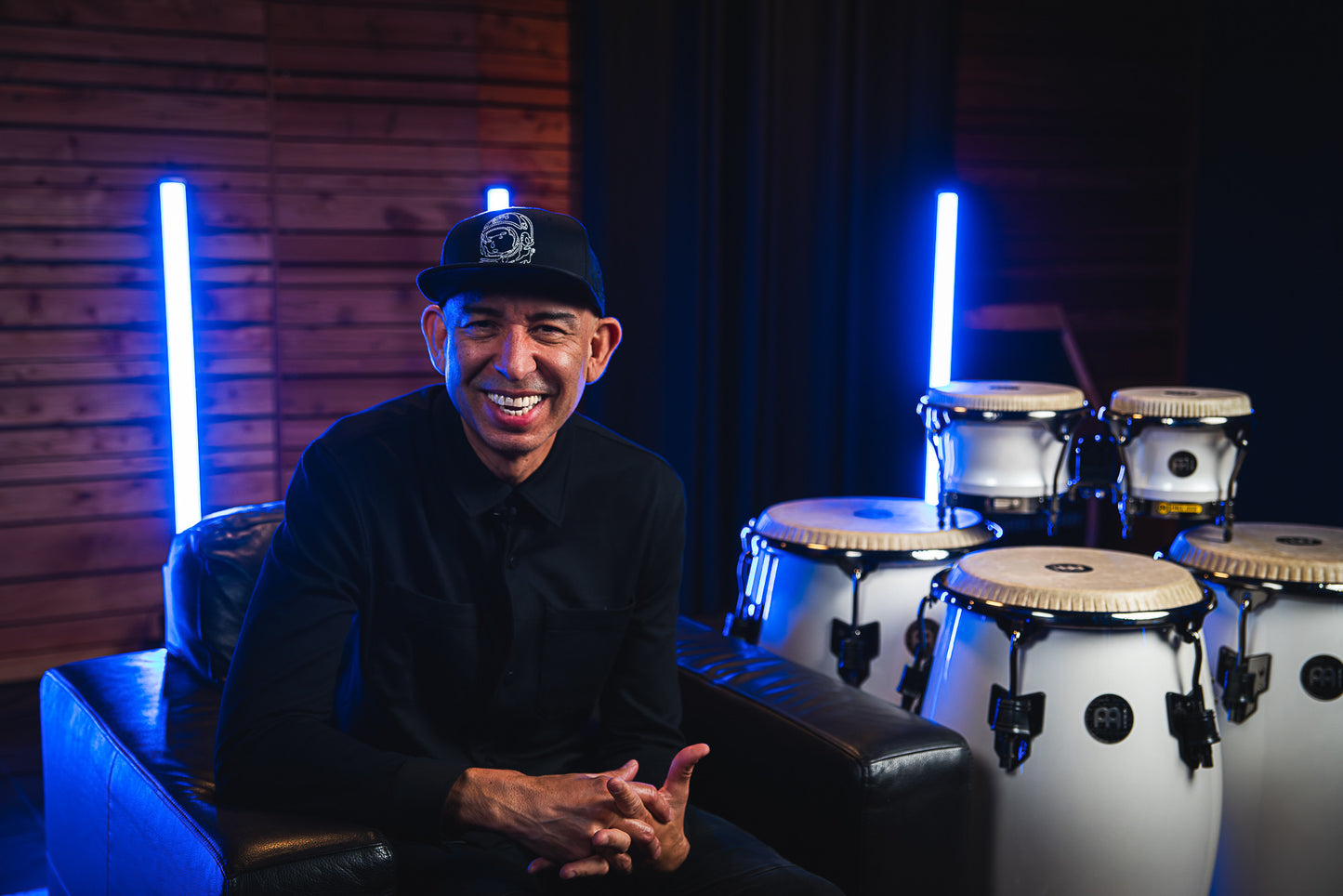 MEINL Percussion Artist Series Bongo Roberto Serrano, REMO® Fiberskyn Heads - 7" & 8 1/2" Pearl White
