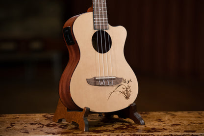 ORTEGA Bonfire Series Preamp Tenor Ukulele 4 String - Spruce/Sapele Natural