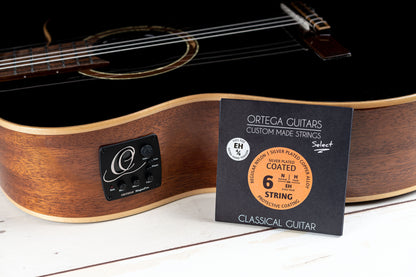 ORTEGA Custom Made Strings Select 4/4 Mensur - Konzertgitarre 6 String
