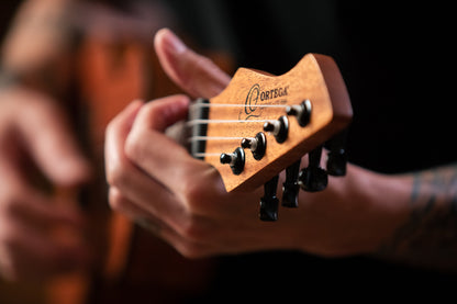 ORTEGA Horizon Serie Konzert Ukulele 4 String - Mahogany Natural