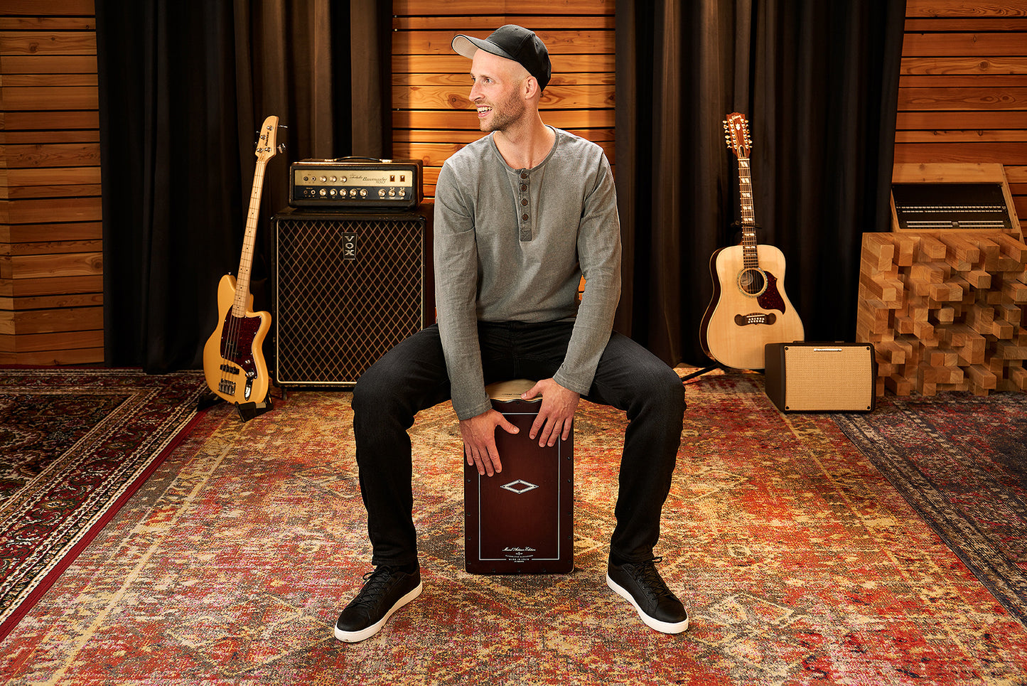 MEINL Percussion Artisan Edition Series String Cajon Soleá Line - Dark Red Burst