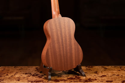 ORTEGA Timber Serie Concert Preamp Ukulele 4 String - Sapele Natural + Bag