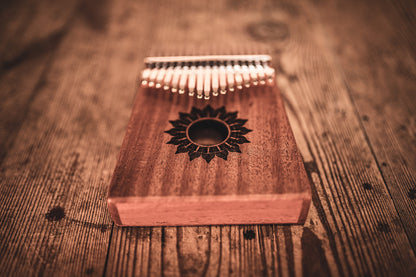 Meinl Sonic Energy Sound Hole Kalimba, 17 Töne, Mahagoni matt