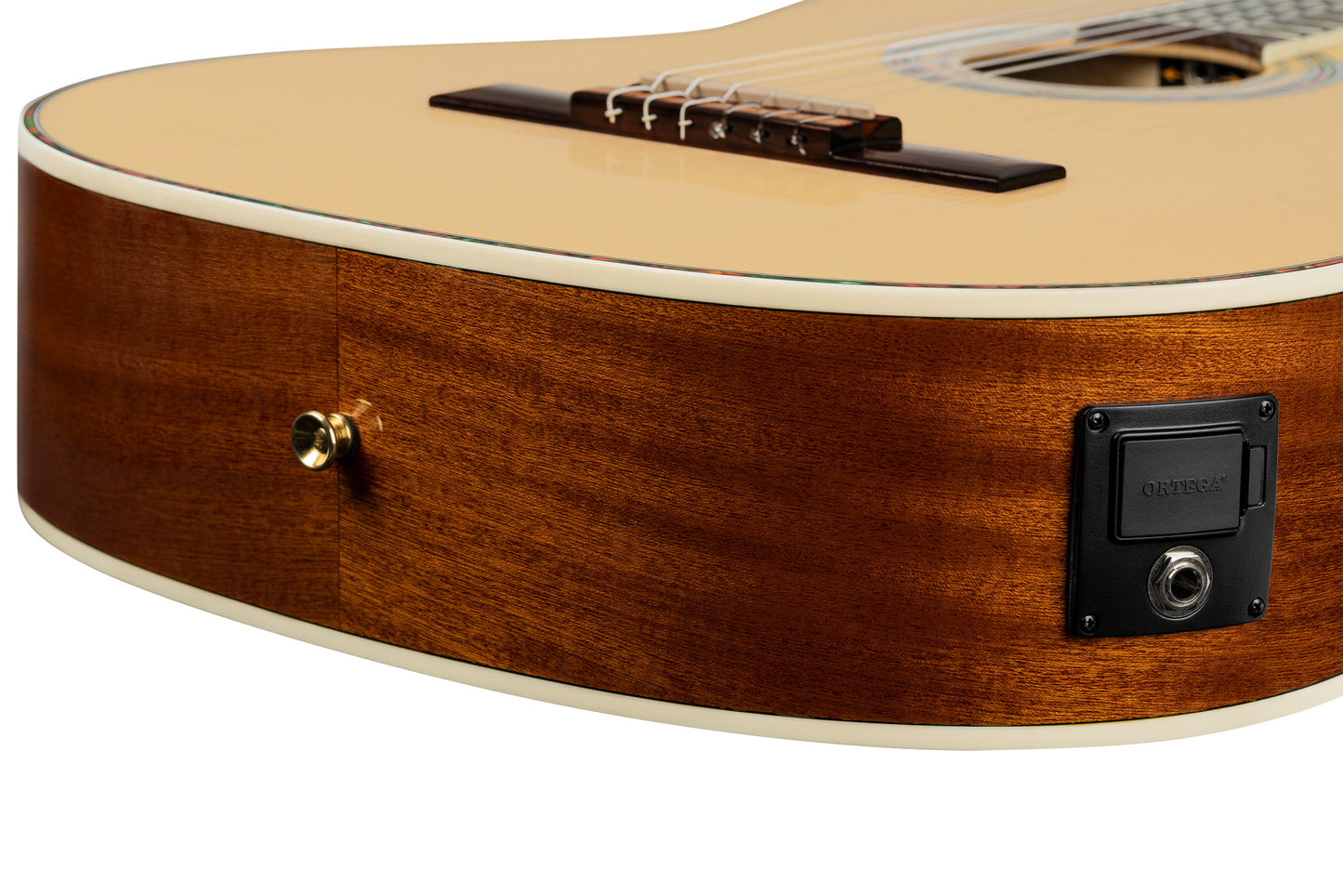 ORTEGA Family Series Pro 4/4 Classical Guitar 6 String - Solid Spruce / Mahogany Natural + Bag