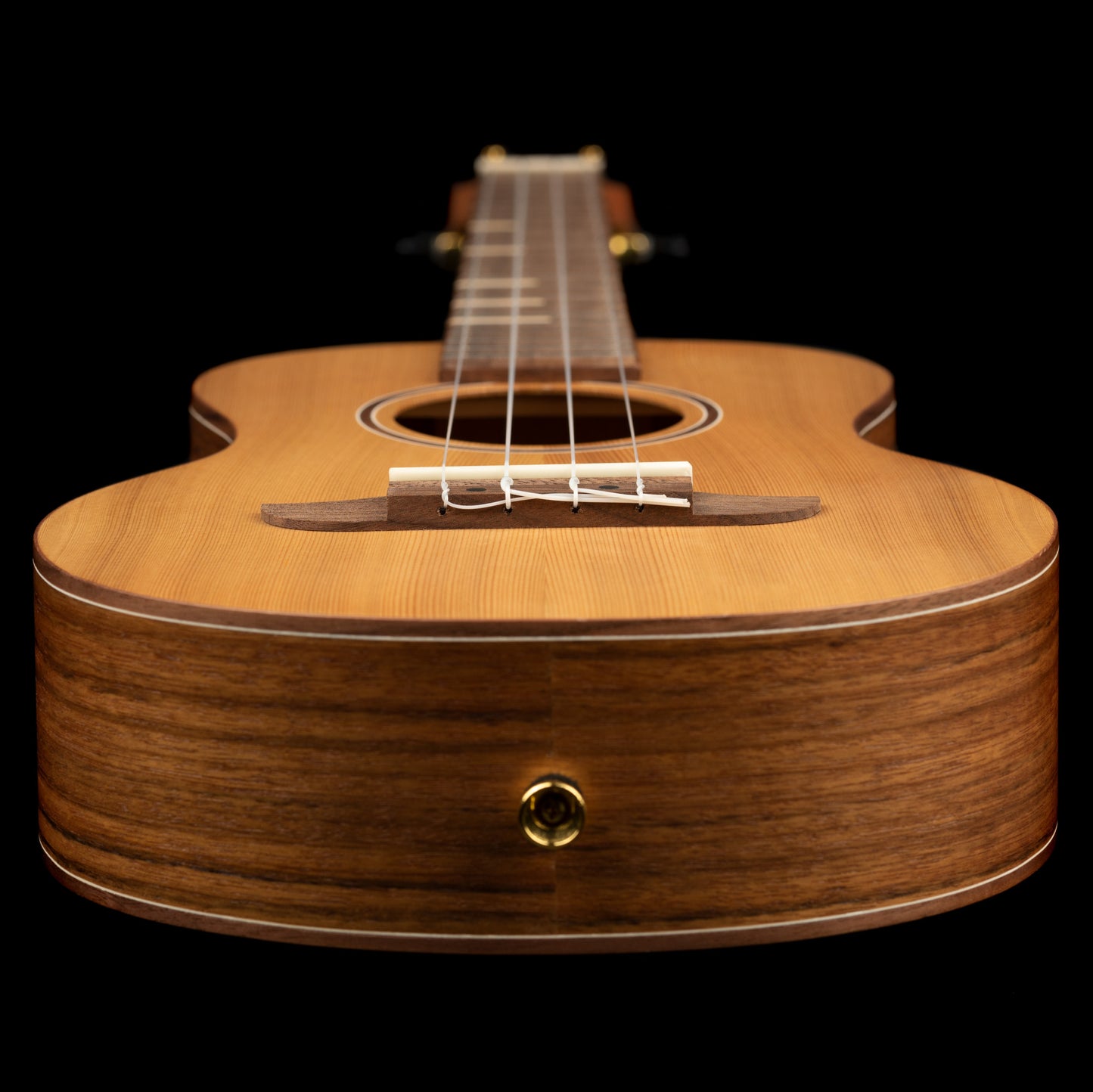 ORTEGA Timber Series Tenor Ukulele 4 String - Solid Cedar / Walnut Natural + Bag