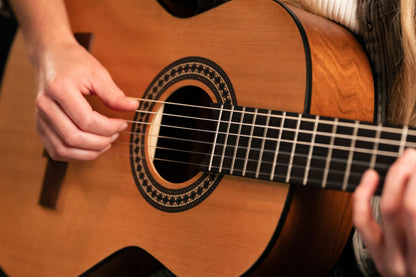 ORTEGA Student Series 3/4 Classical Guitar 6-String - Natural