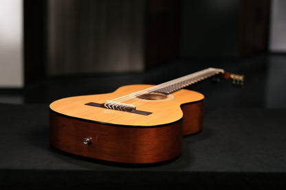 ORTEGA Student Series 3/4 Classic Guitar 6-String - Natural