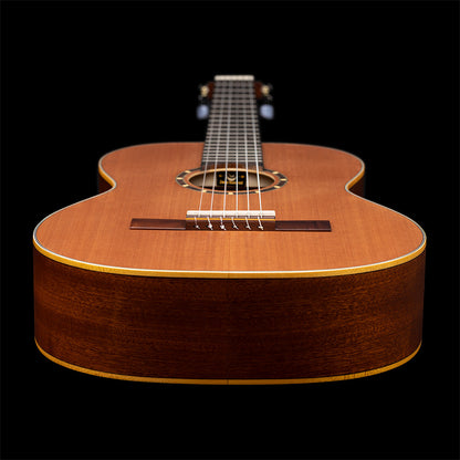 ORTEGA Family Series 7/8 Konzertgitarre 6 String Lefty - Zeder / Mahagoni Natur + Bag