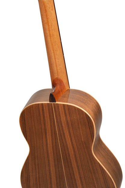 ORTEGA Traditional Series 4/4 Konzertgitarre 6-String + Pro Gigbag