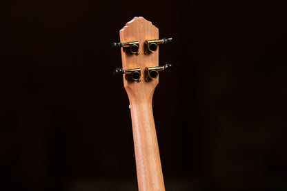 ORTEGA Timber Serie Sopran Ukulele 4 String - Ebony Natural + Bag